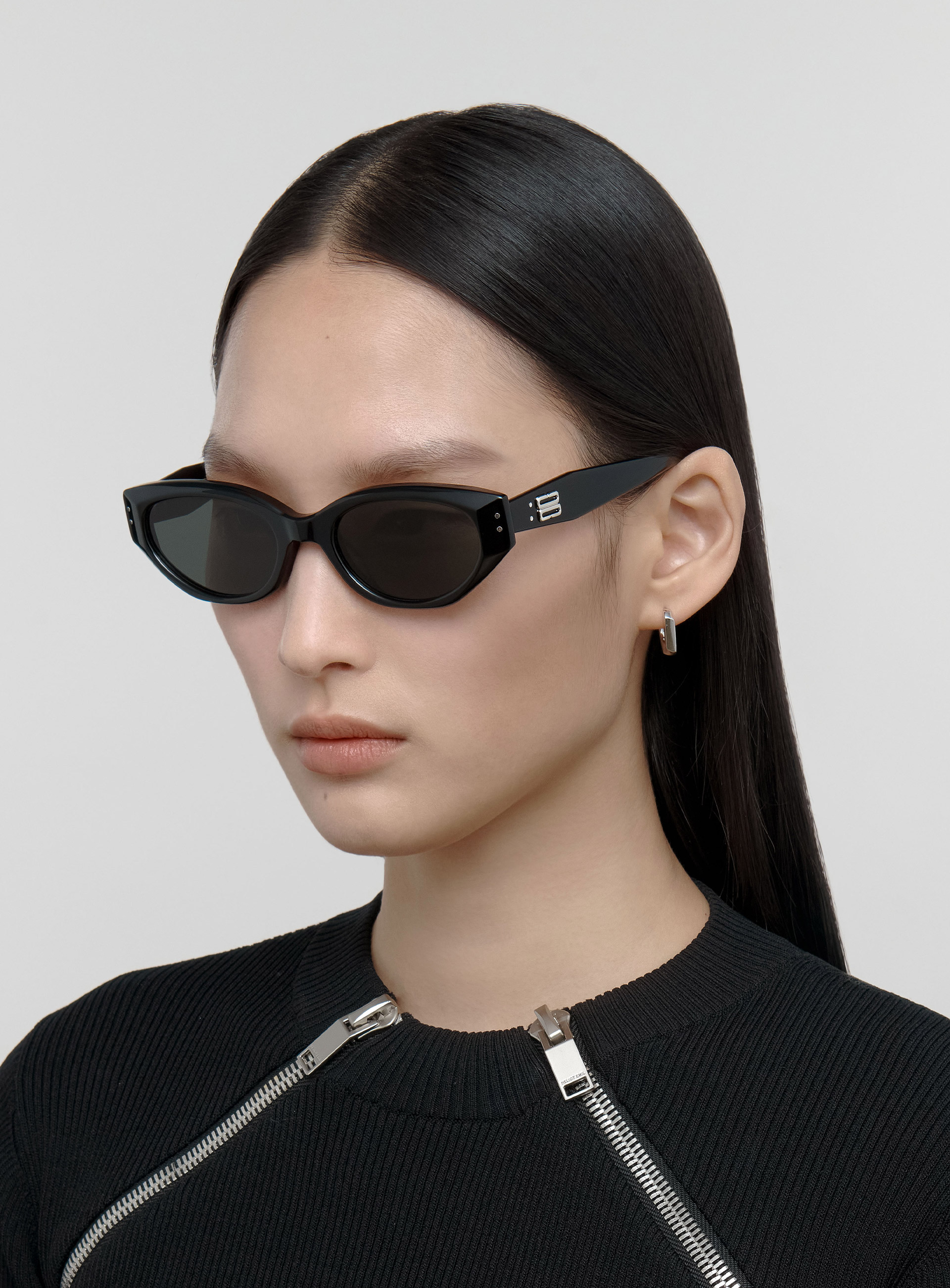 Buy GENTLE MONSTER sunglasses At Sale Prices Online - October 2023